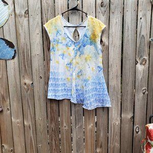 Women's Blouse Size M  (#123)